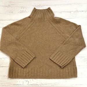Cashmere 360 NWOT Margaret Sweater, Size Small
